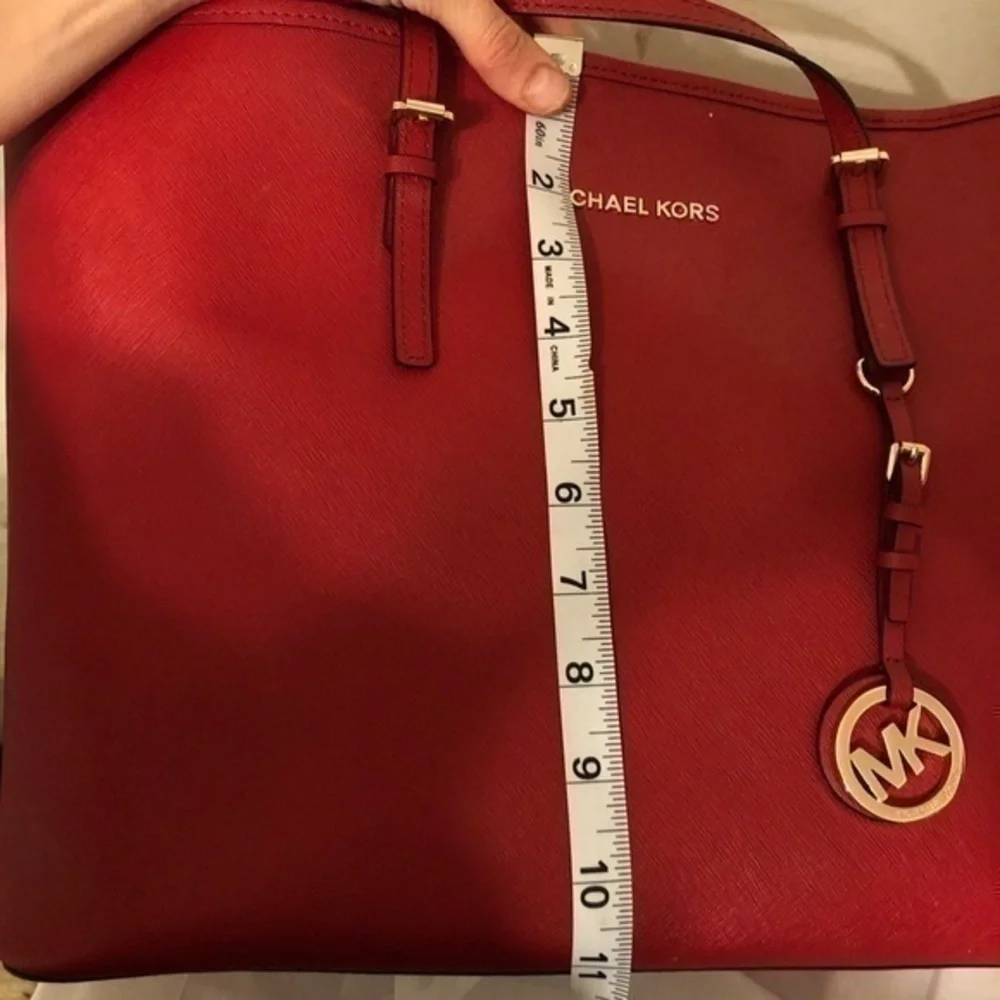 Michael kors red saffiano leather tote bag